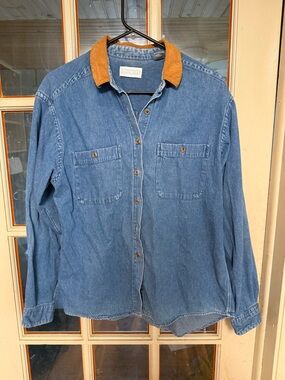 Vintage early 90s Lands’ End denim button-up shirt with a genuine suede collar